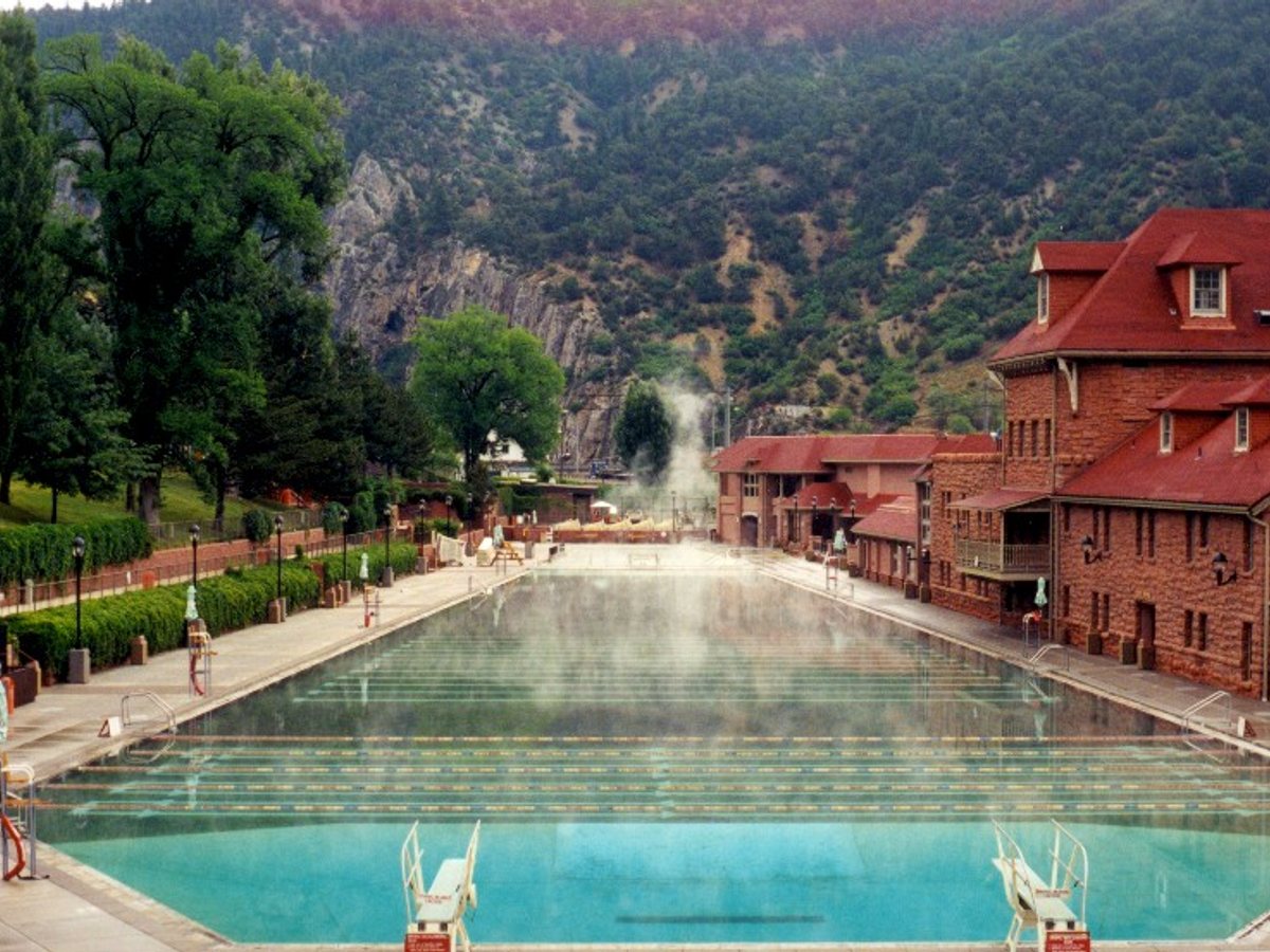 Glenwood Springs in 2000