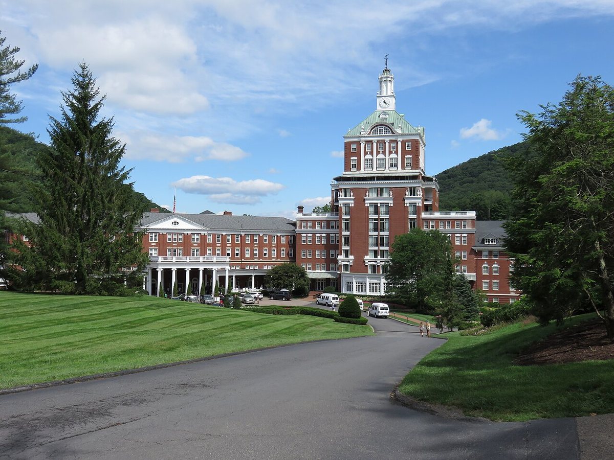 Hot Springs in 2016