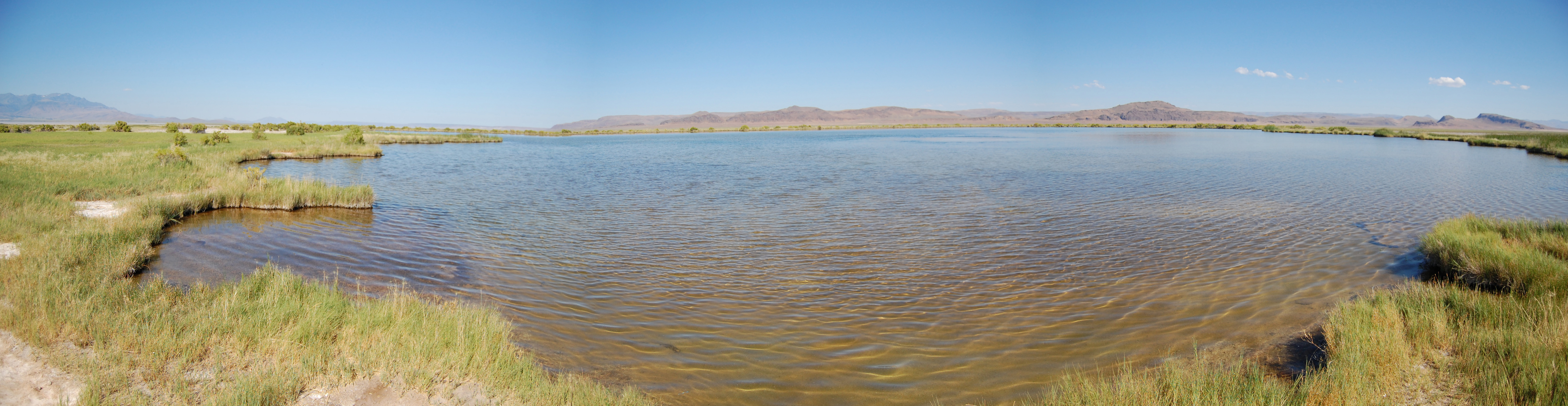 Borax Lake (Hot Lake)