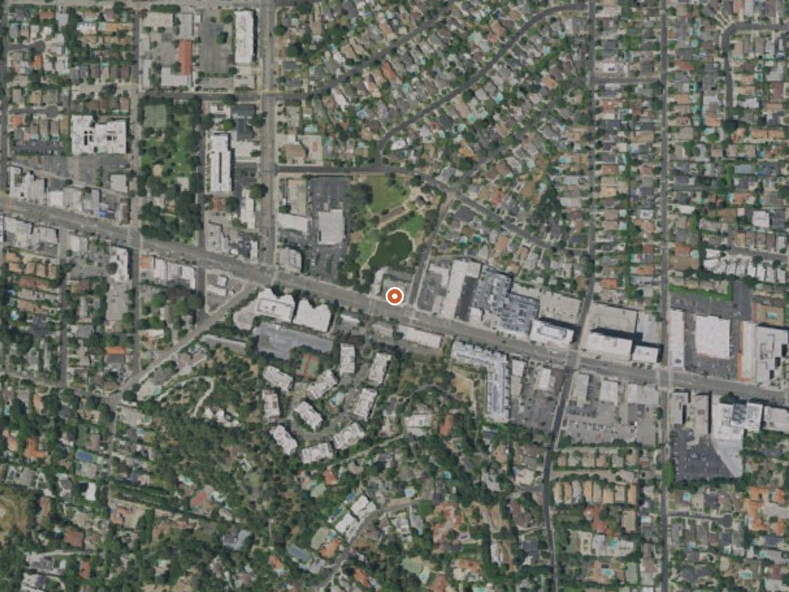 Aerial view of the ground around El Encino Springs