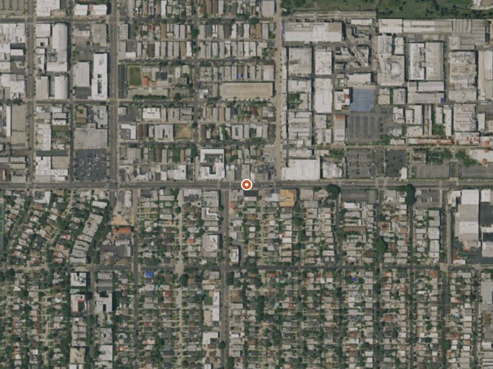Aerial view of the ground around Radium Sulphur Springs