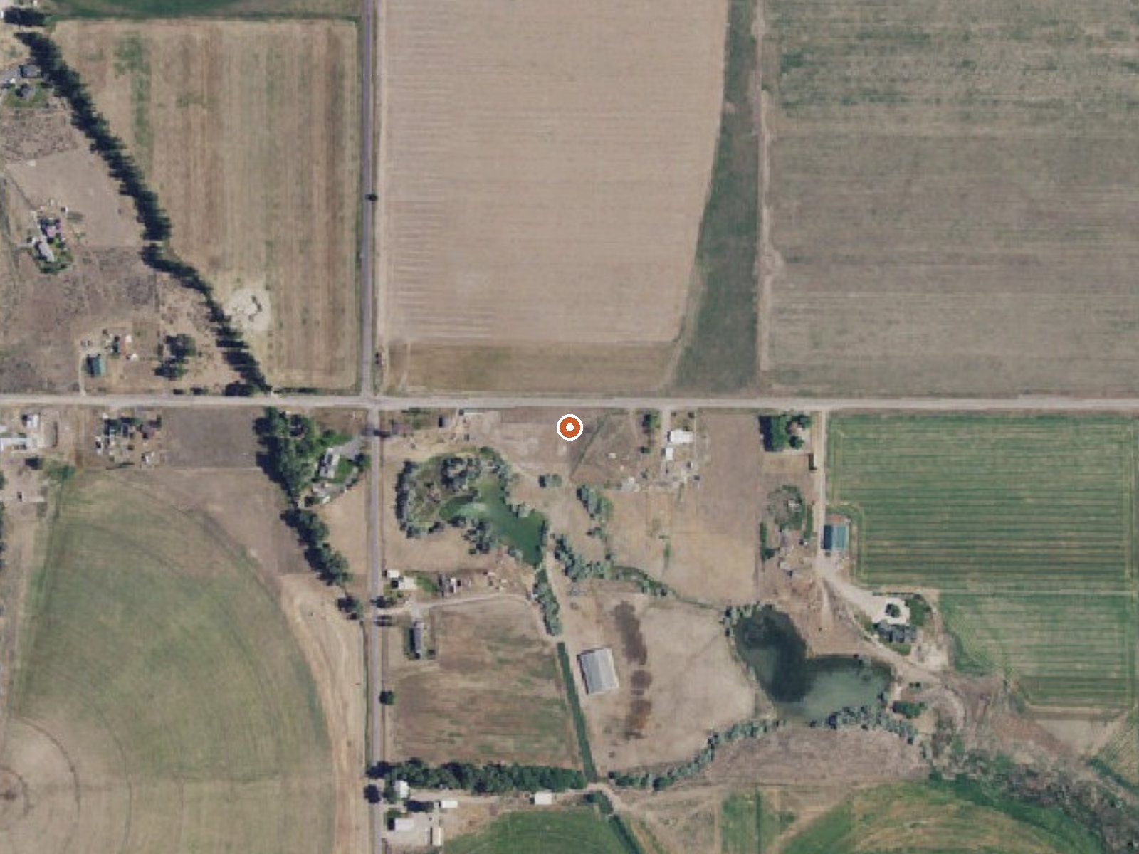 Aerial view of the ground around Pleasantview Warm Springs